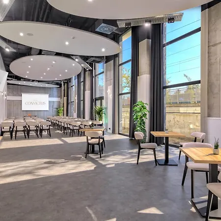 Convictus Hotell 4*